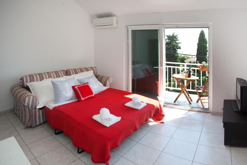 Apartment Firule Sandy Beach Split Exterior foto